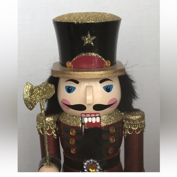 Pier 1  Knight Of The Round Table Embellished Wooden Nutcracker Christmas Decor - Picture 2 of 11